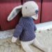 Lapin au tricot
